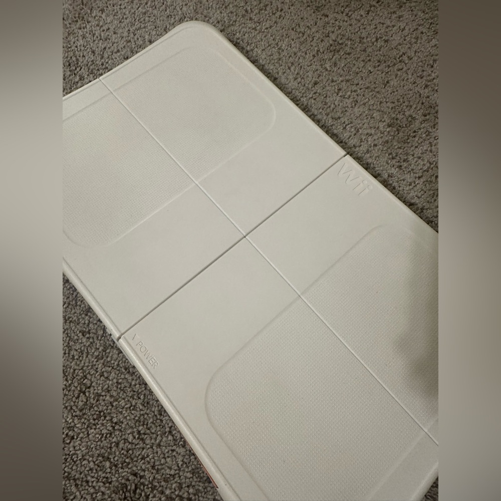 White Wii Fit Balance Board Nintendo Exercise Fitness Controller (Board Only)